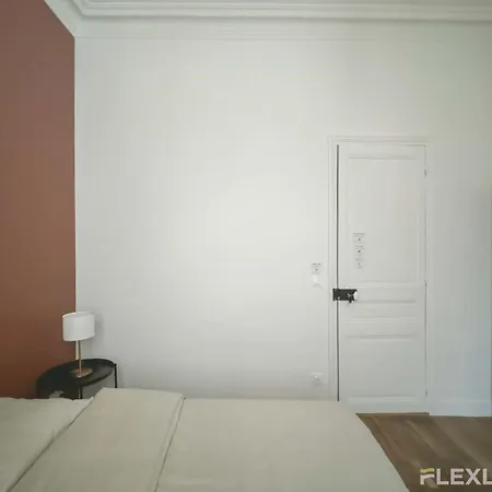 Flexliving - 99 Felix Faure -